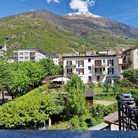 Bernina Station Center Apartment - Tirano Exteriér fotografie