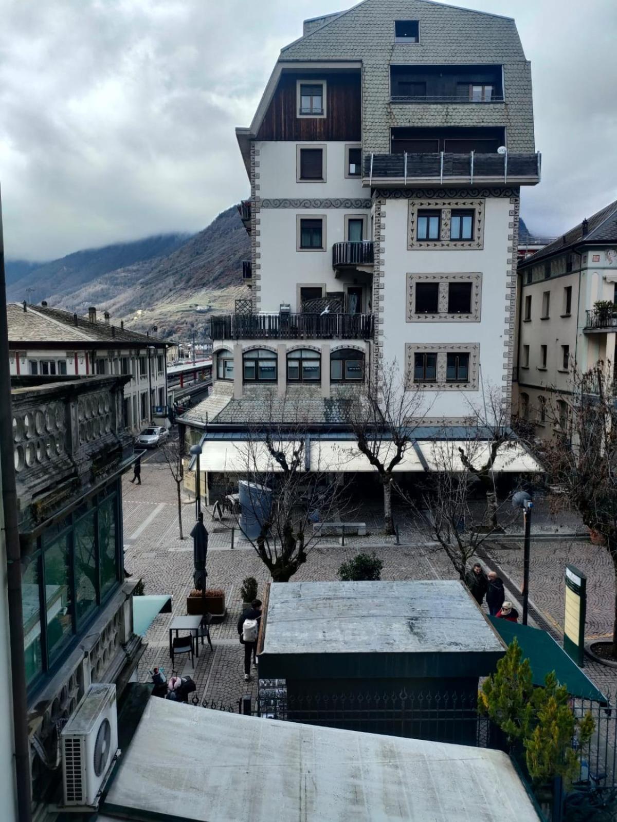 Bernina Station Center Apartment - Tirano Exteriér fotografie