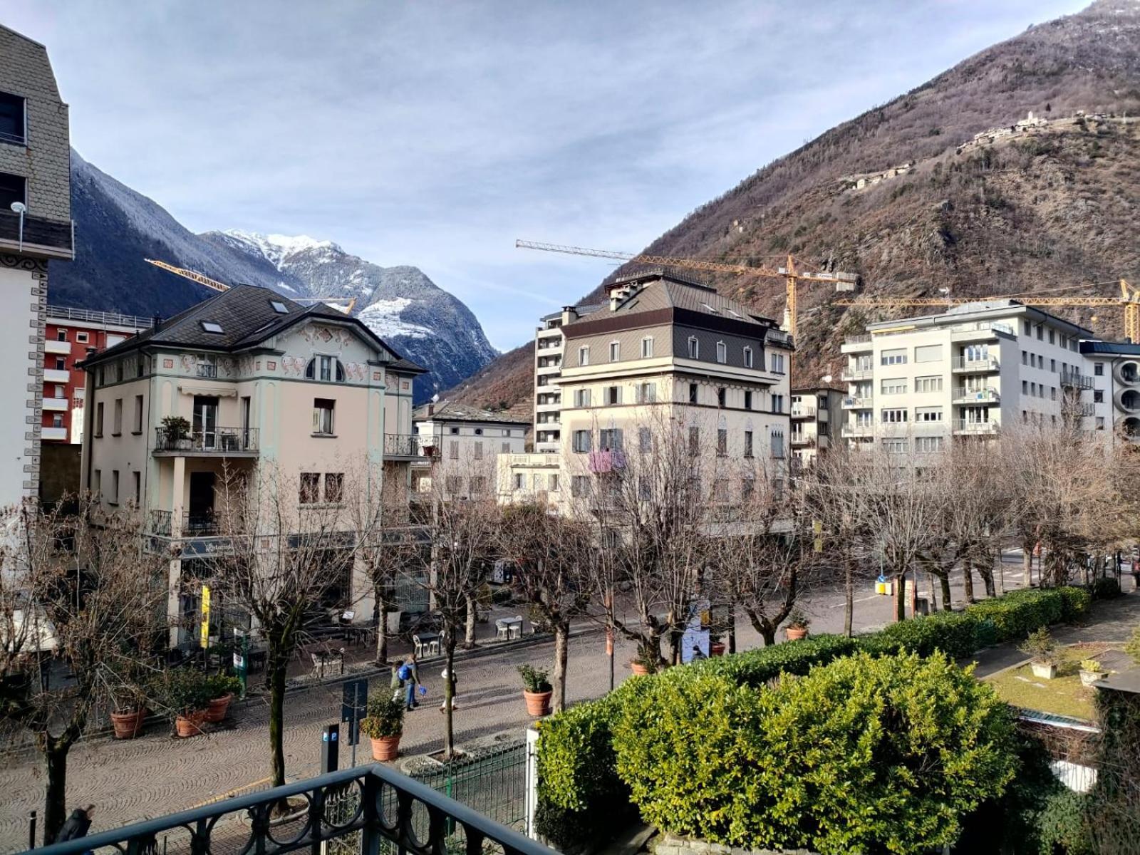 Bernina Station Center Apartment - Tirano Exteriér fotografie