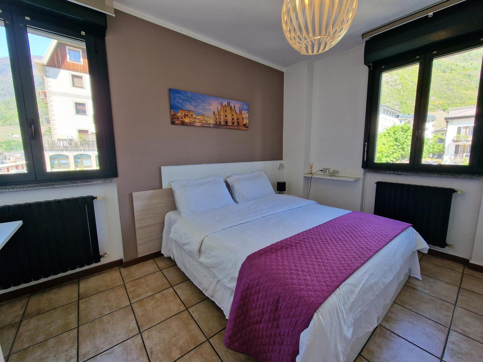 Bernina Station Center Apartment - Tirano Exteriér fotografie